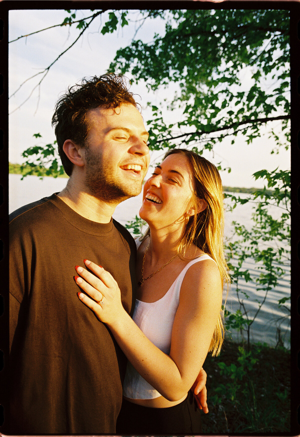 Lyndale-Rose-Garden-engagement-R&K-Will-DeGraw-Clever-Disarray-7