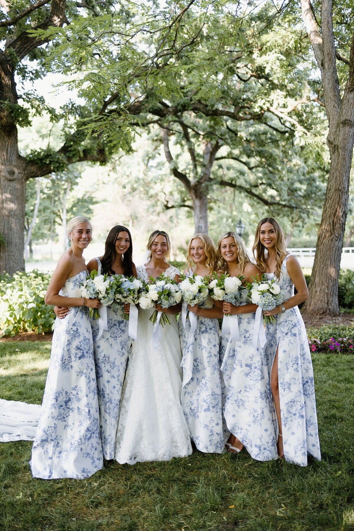 Nichole-Babiez-Photography-Dunham-woods-Geneva-Illinois-Wedding-luxury-editorial-timeless-modern-candid-bride-inspiration-chicago-photographer--59