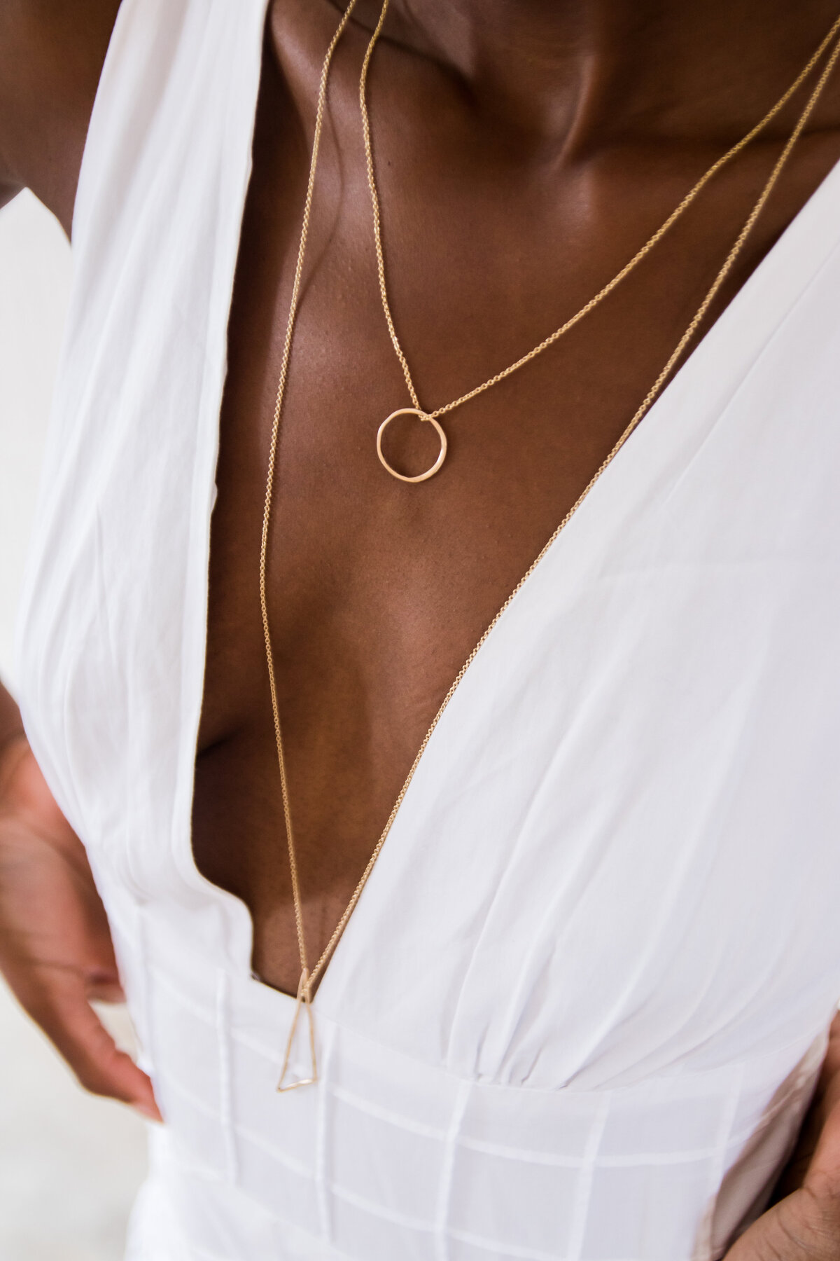 websize-esther-allen-jewellery-brand-shoot-stories-by-chloe-photography-28