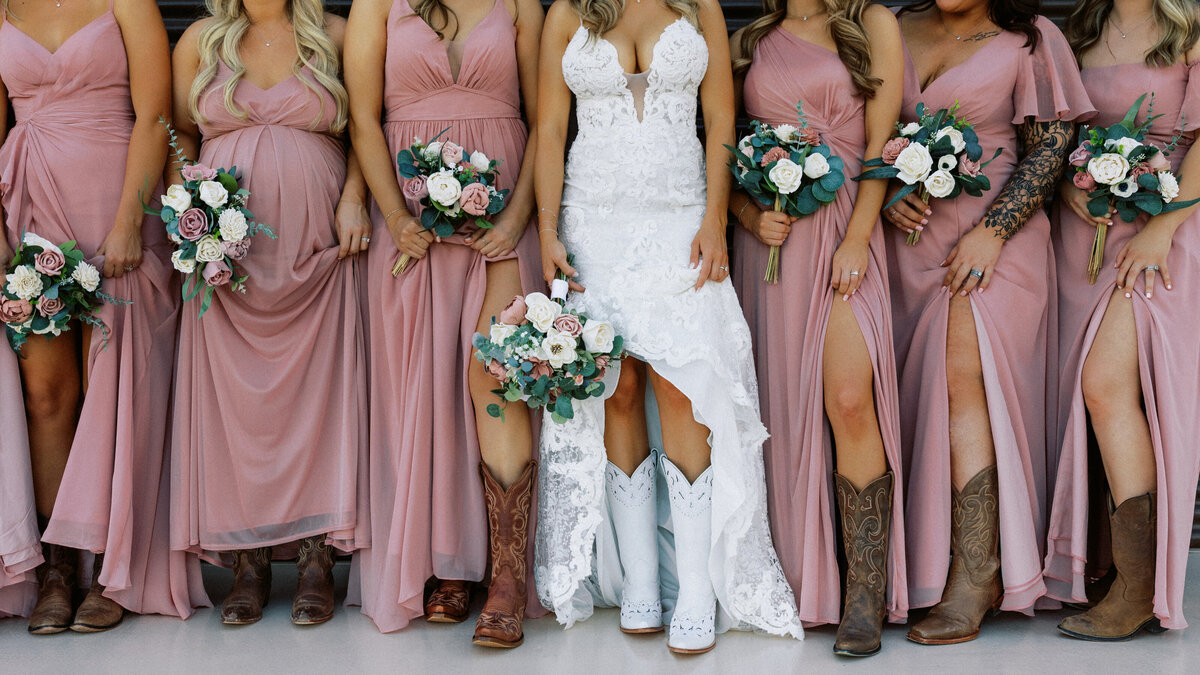 Tori+HunterWedding_Teasers-27