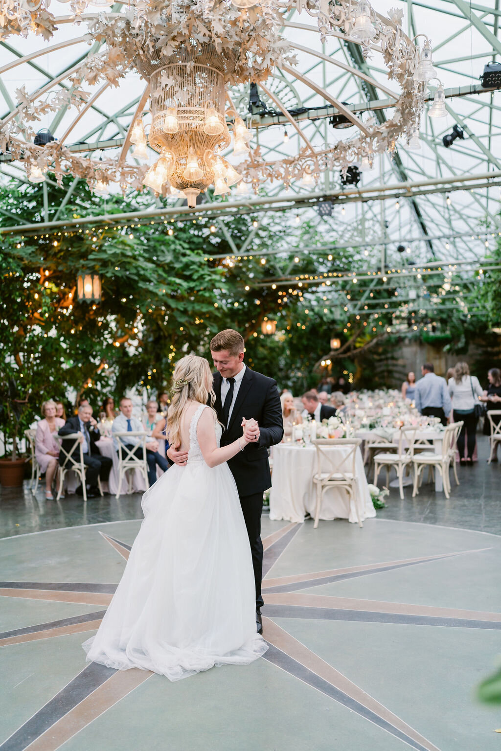 la-caille-summer-utah-mountain-wedding-pepper-nix-2112-2004