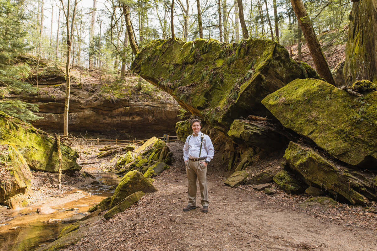 Indiana-elopement-packages-groom-near-giant-boulder