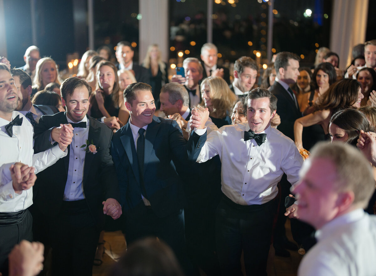 Four Seasons Hotel Seattle Wedding Phyotographer - 74a