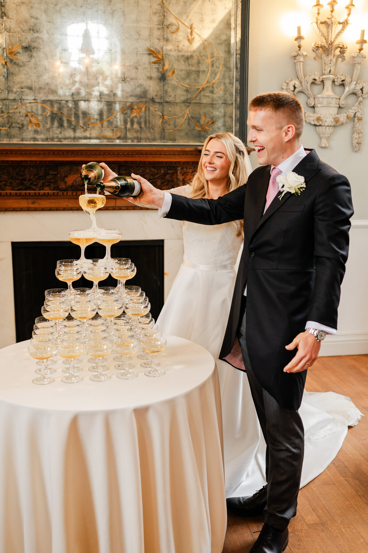 PoppyCarterPortraits-WeddingPhotography-Jess-George-WeddingDay-14