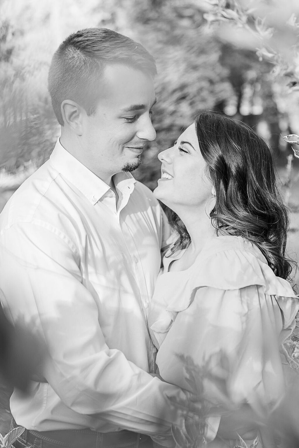 Grace Valley Farm Engagement Photos Collins and Collins Photography-4889