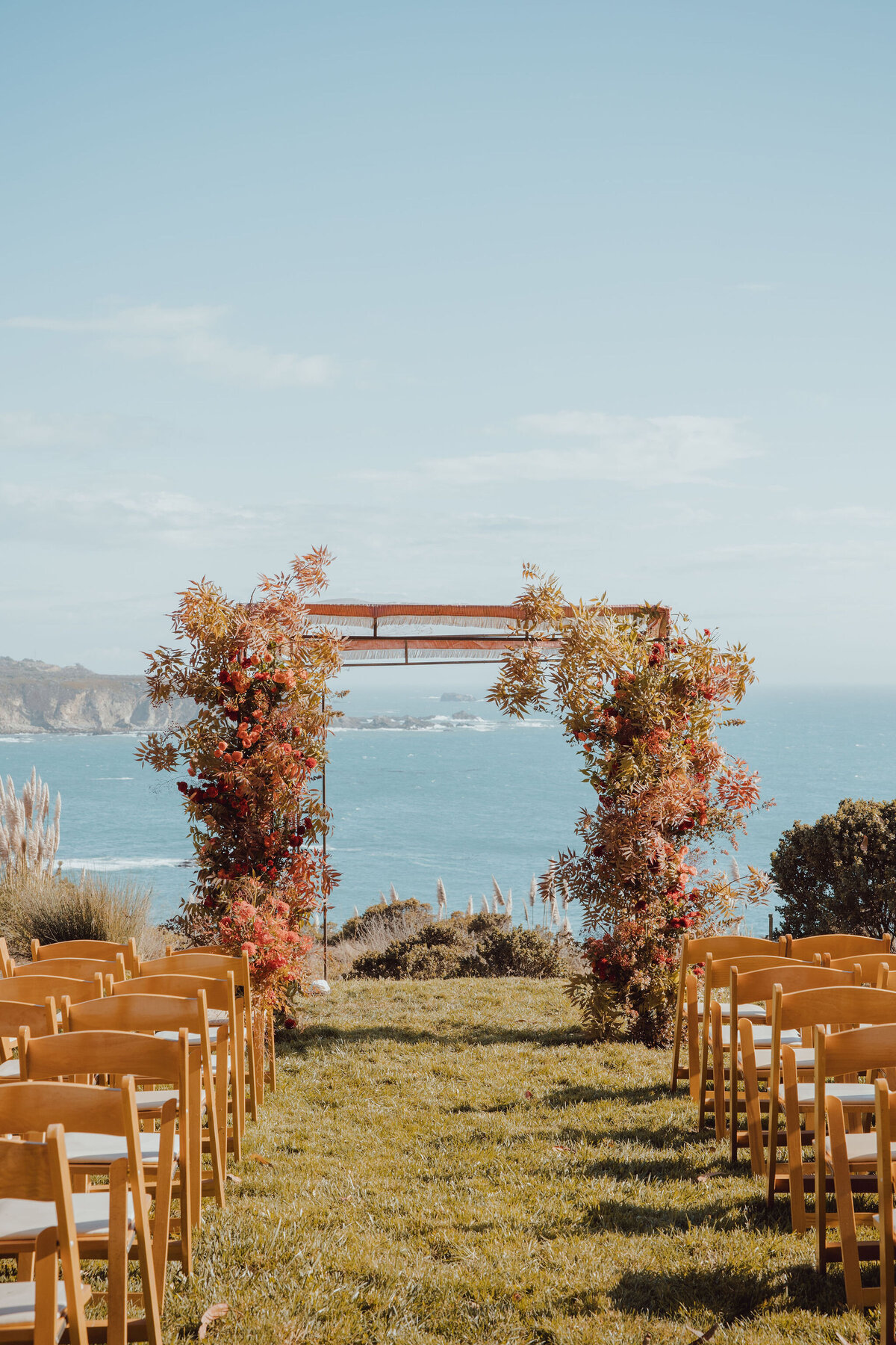 wedding-floral-studio-and-design-by-wallflower-san-francisco-TimberCove113023_397