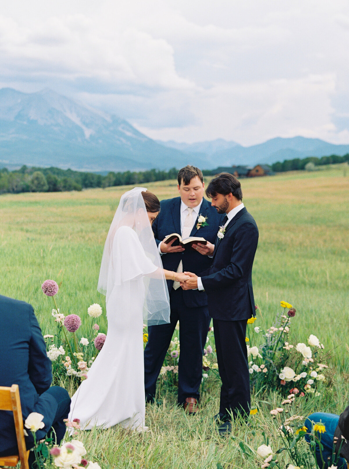 AOP_Jayne+Thomas_Carbondale_Colorado_Wedding-400
