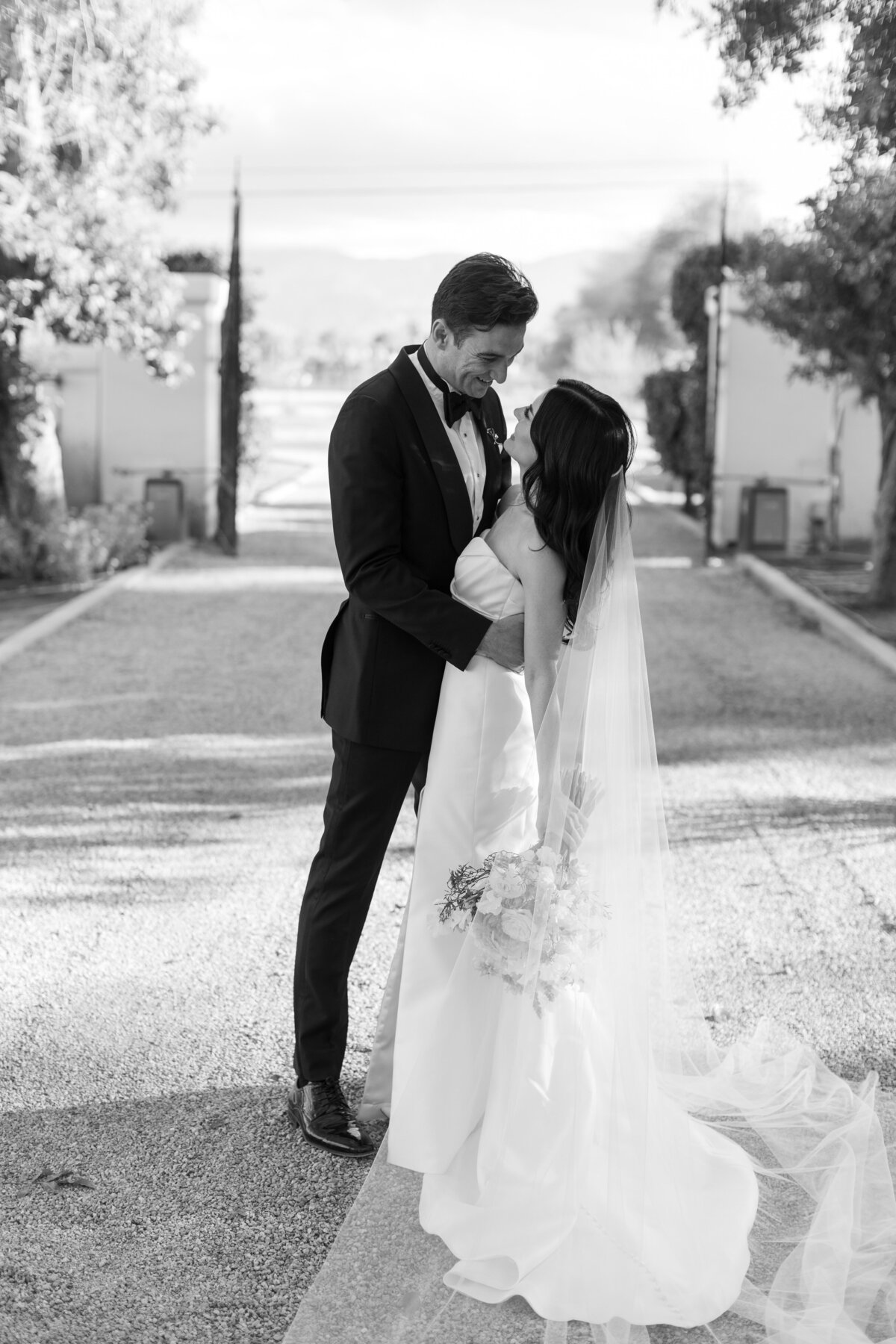 Julia + Ed Wedding_Niki Rhodes Photo-12