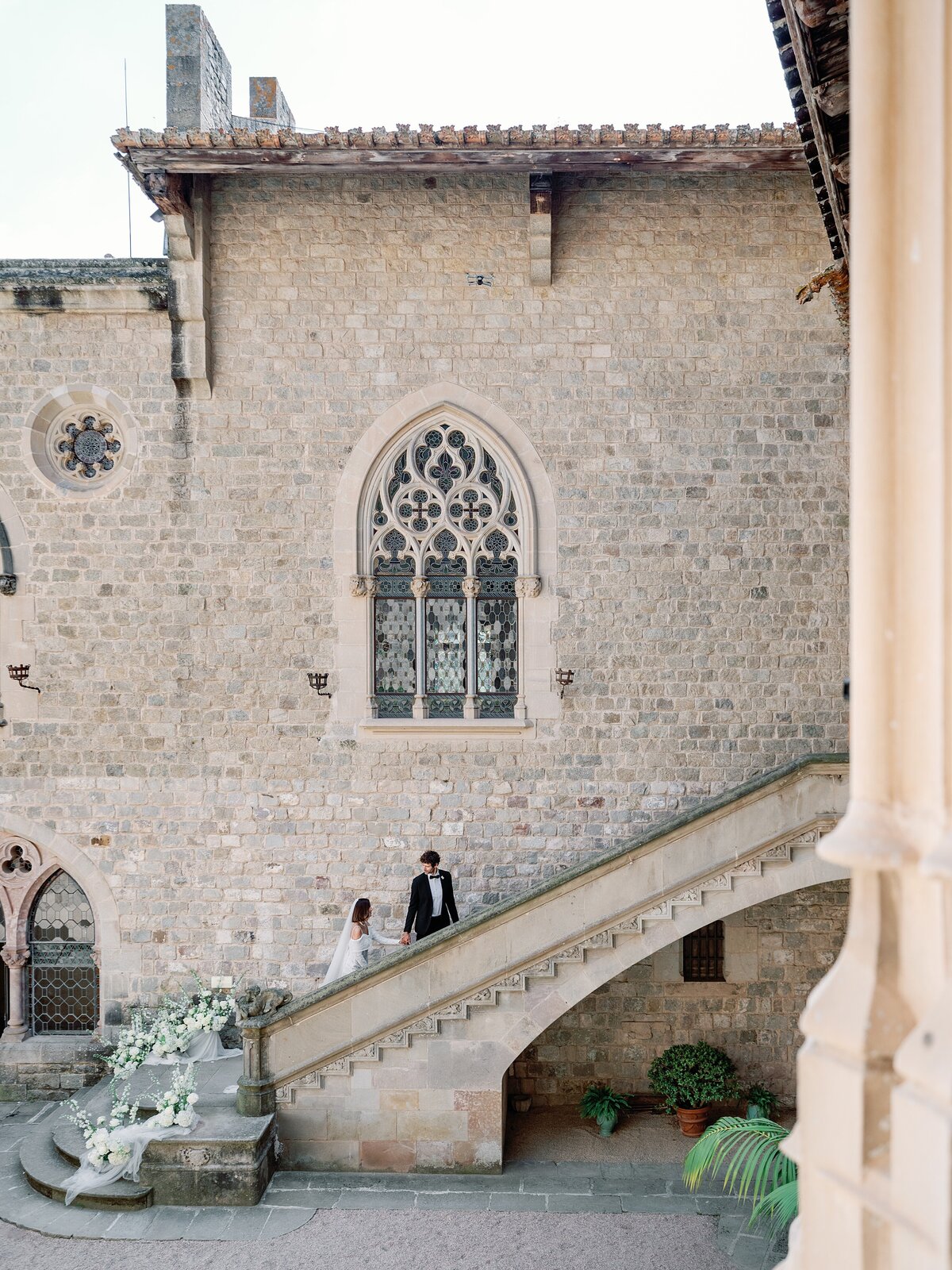 Castell-de-santa-florentina-wedding-barcelona-spain-the-hancocks_0007