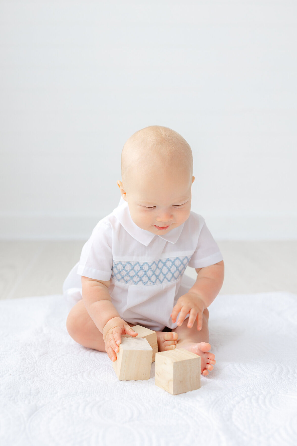Savannah-baby-milestone-photographer-43