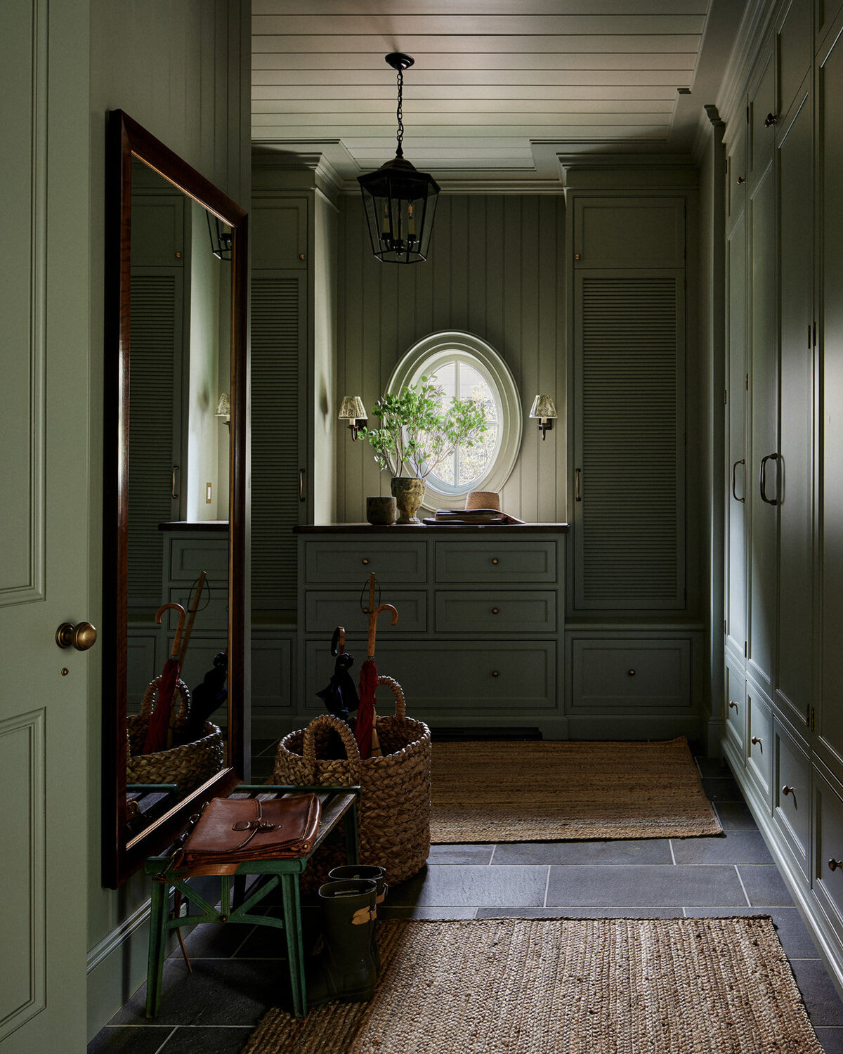 00001-HagemanHomes-Allan Mudroom ©2023 Will Reid Photo