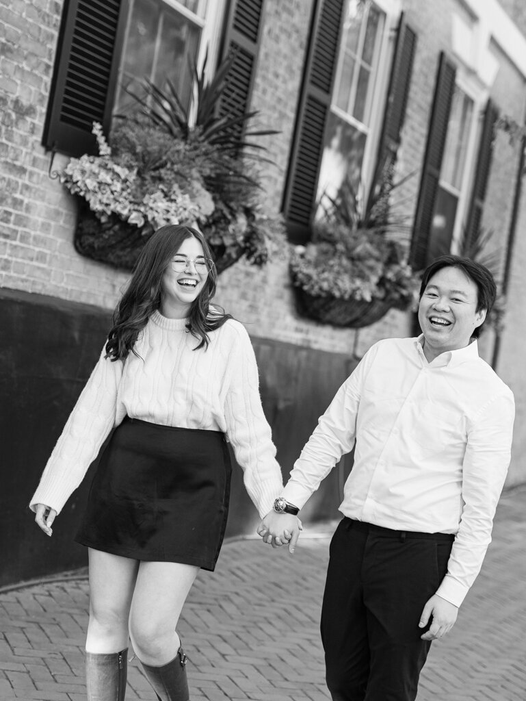 Chelsea&Wes-OldTownAlexandriaEngagementSession-BaltimoreMarylandHybridWeddingPhotographer-NicoleSimenskyPhotography-6