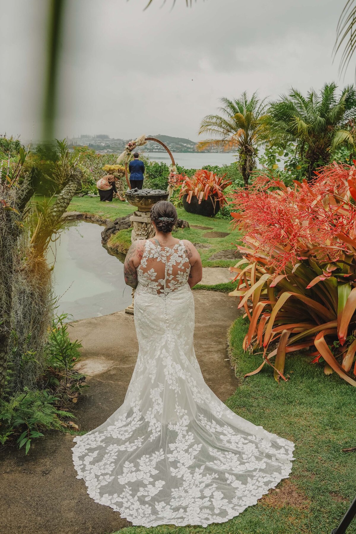 Noelani Gardens Oahu Wedding_12