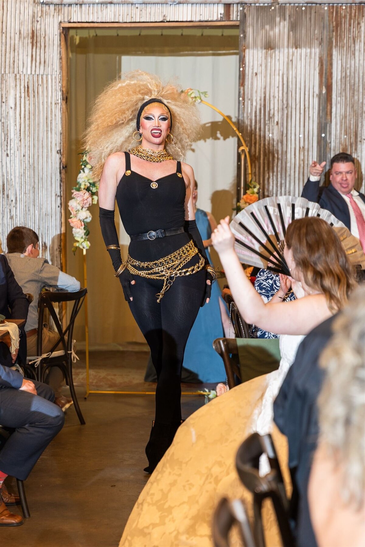 Sarah and Phoebe_Reception 2-4584_websize