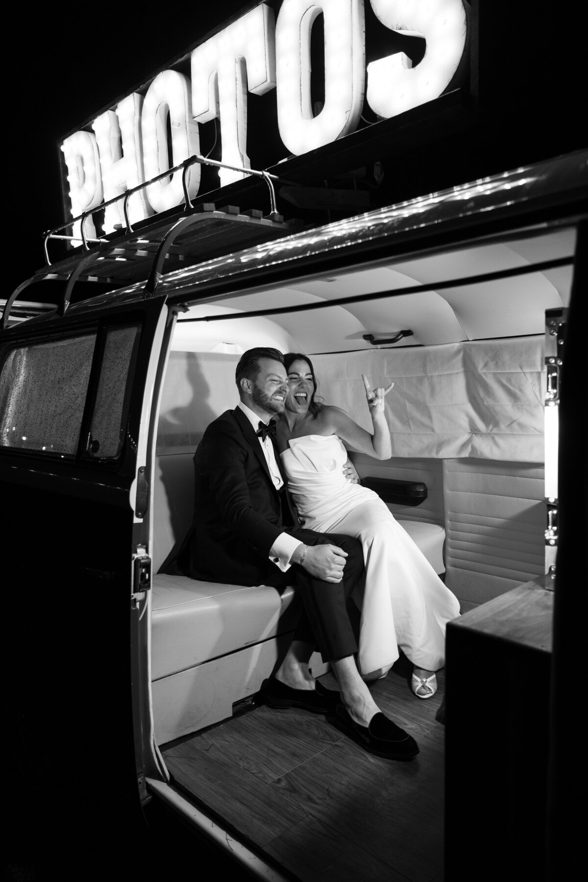 A-Matter-of-taste-at-tapawingo-wedding-bride-groom-photobooth