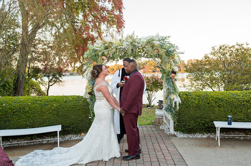 Detroit Wedding Photographer Victoria Wedding Chapel-153