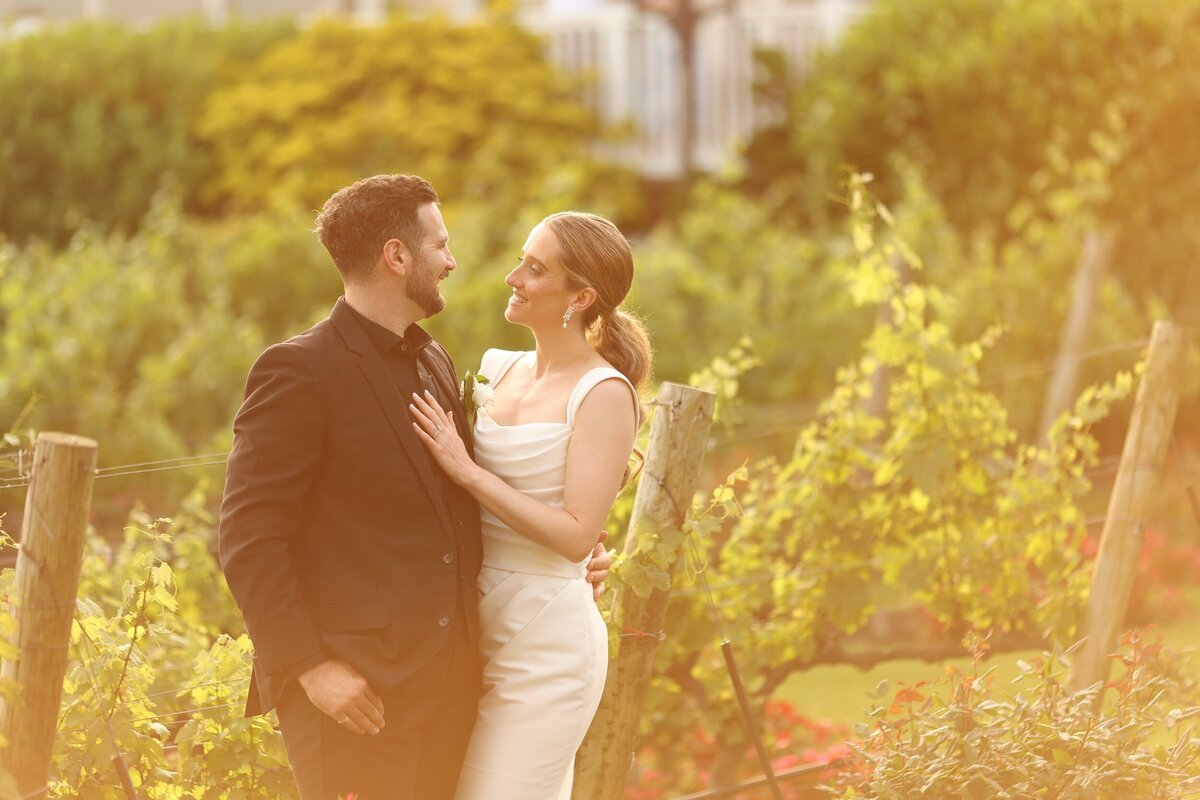 bride-and-groom-wedding-pictures