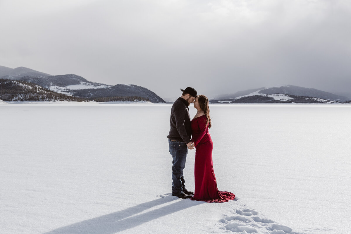 Brittany & Andy Winter Session -  Simply Cassandra - 167