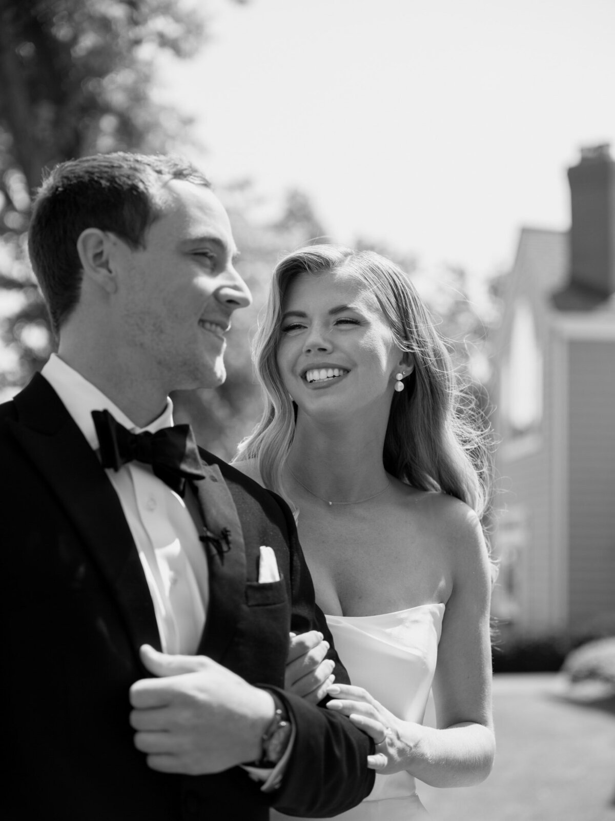 Bride and groom by Lake Erie in Cleveland before their wedding ceremony