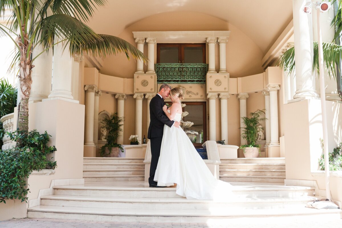 malibu-westward-beach-cliffside-luxury-wedding-0055