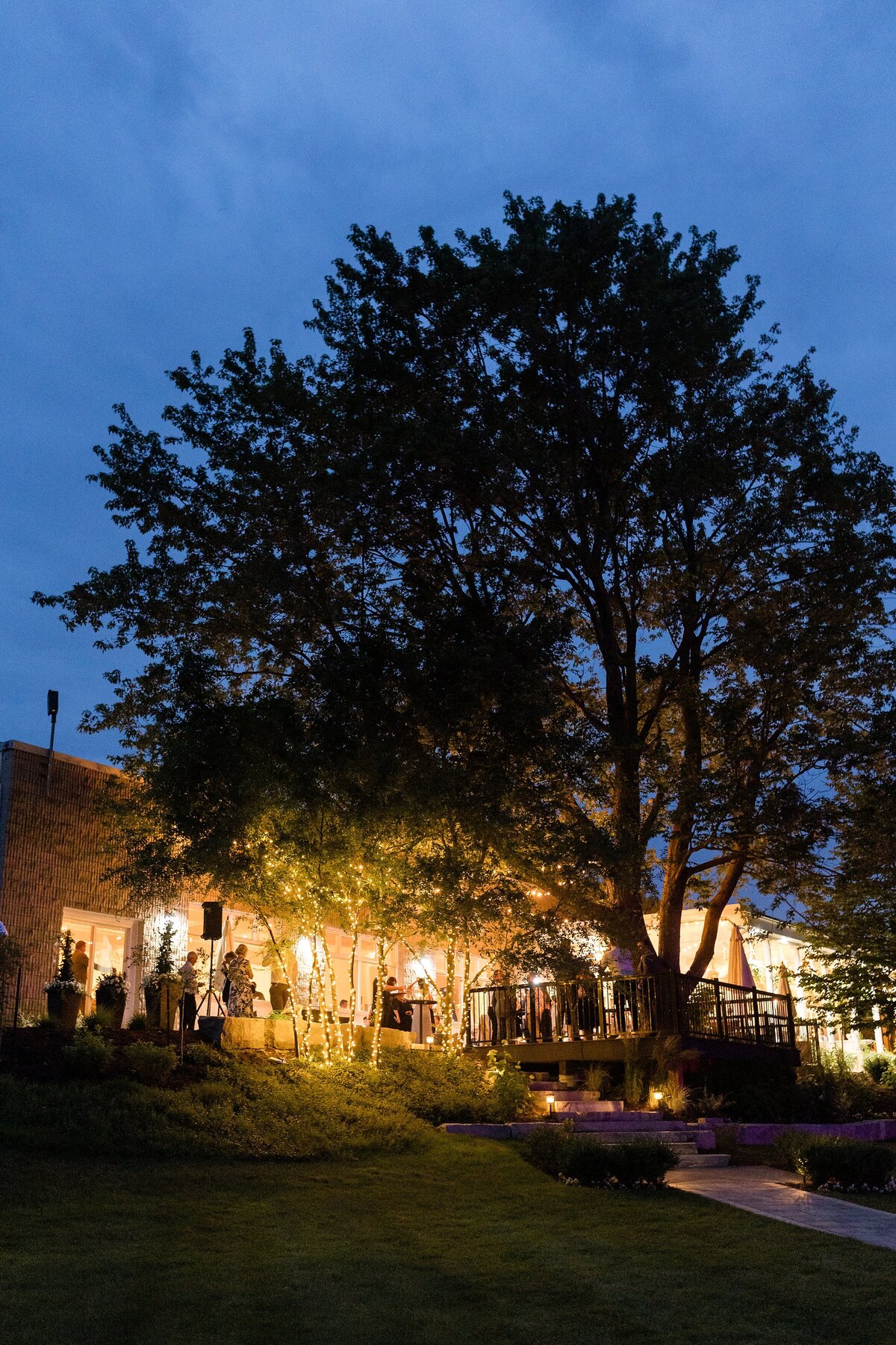 Elle by Stella St Jacobs Wedding - Dylan and Sandra Photography - 1445