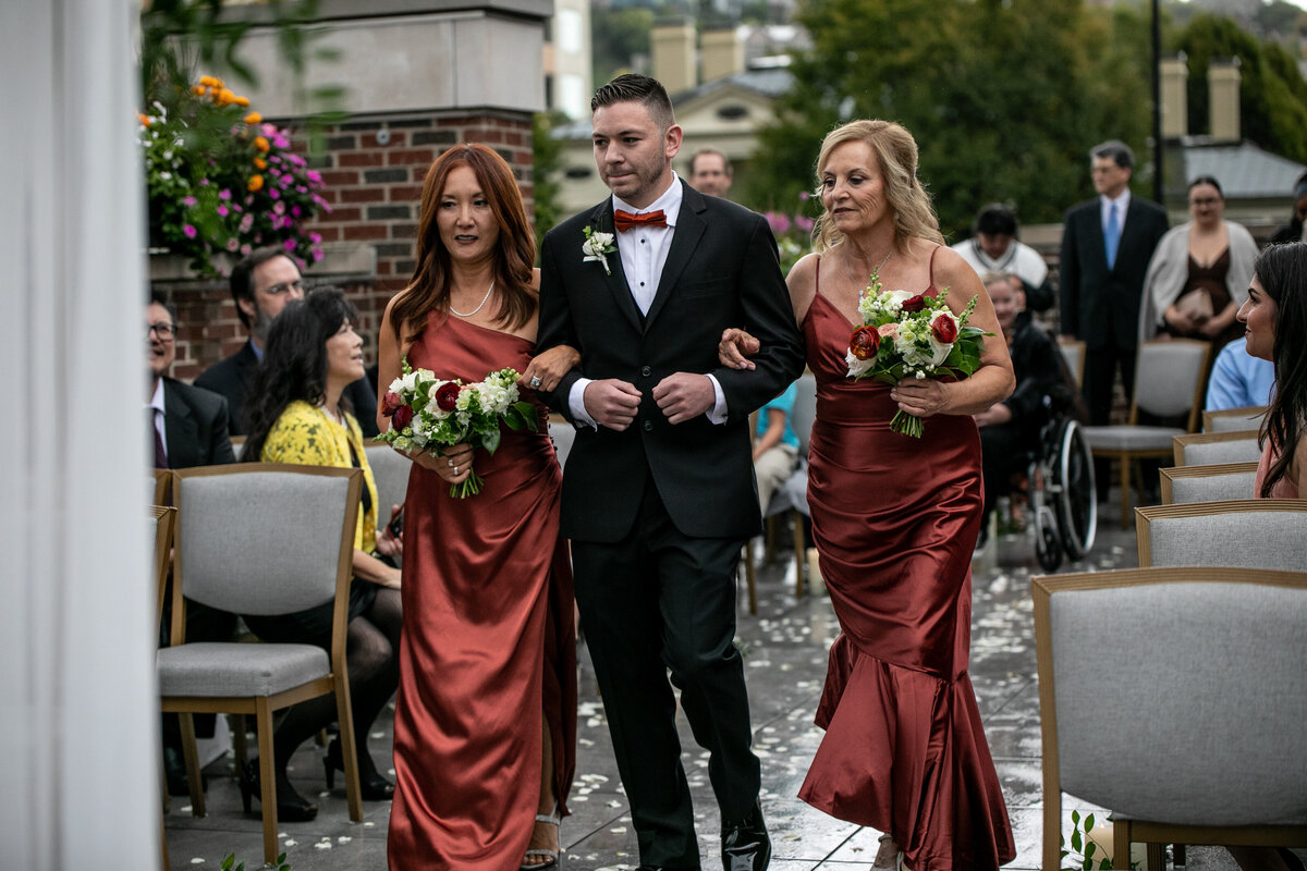 Bridal_Party_coming_Down_Aisle
