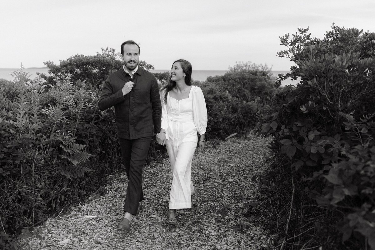Private_Estate_Maine_Coastal_Wedding_LevKuperman_002