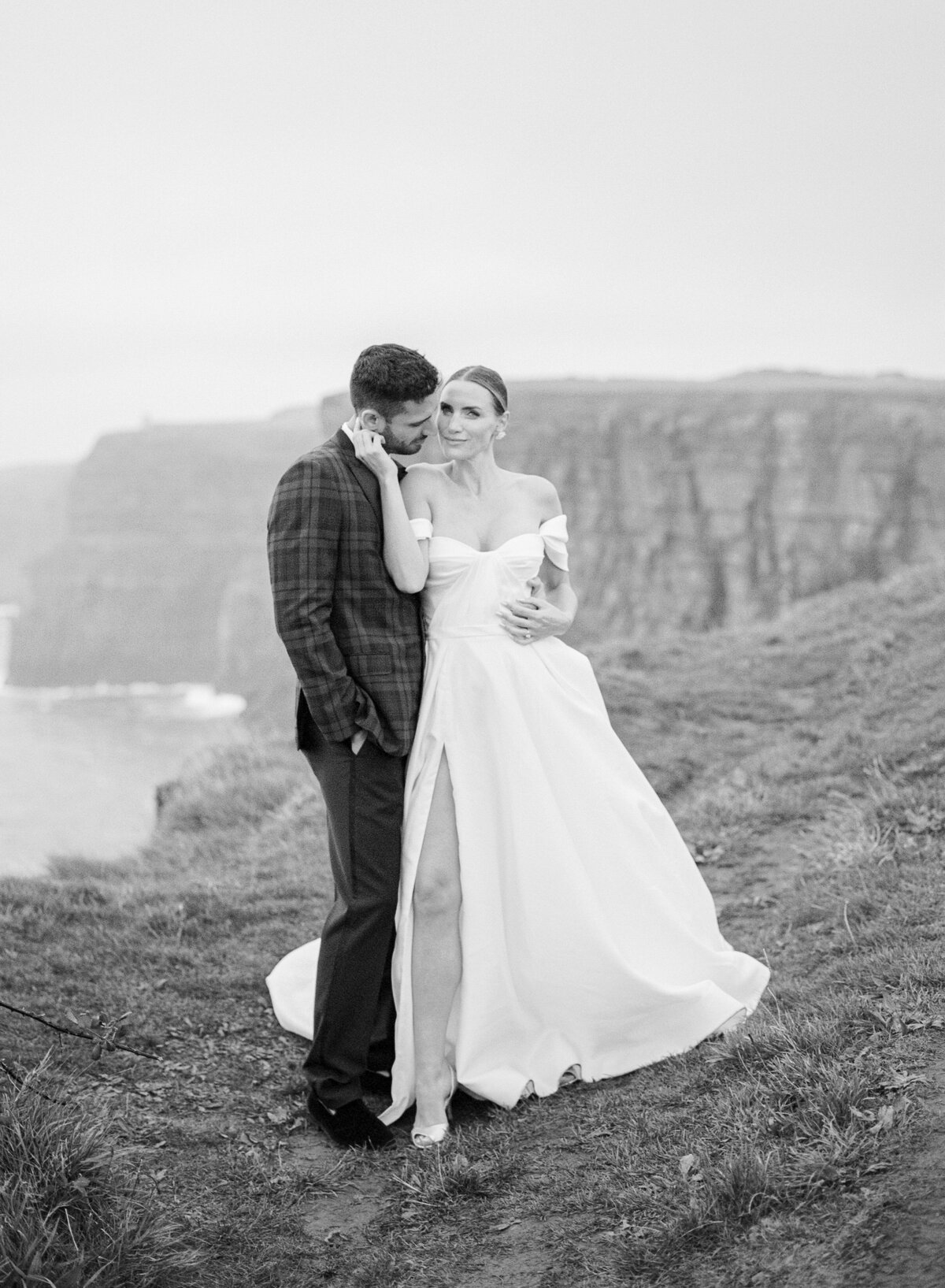 Cliffs-Of-Moher-Wedding-Ireland-Photographer-80