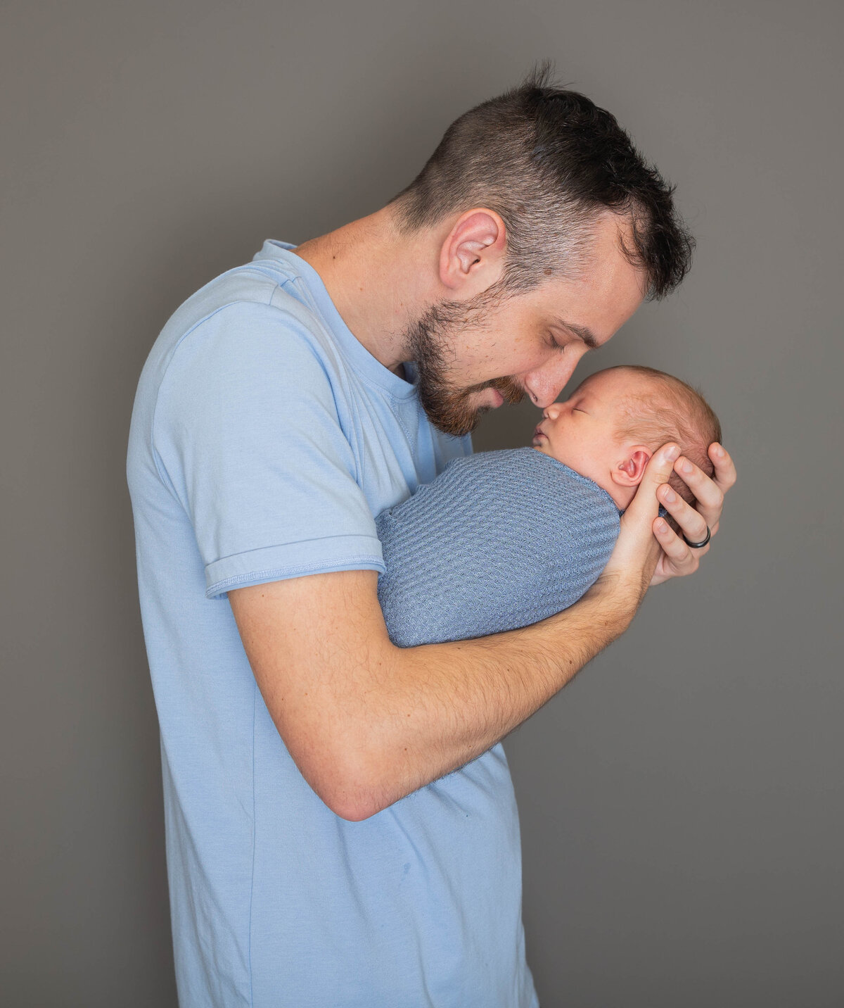 Frozen Moments Pennsylvania Posed Newborn Photographer with Dad