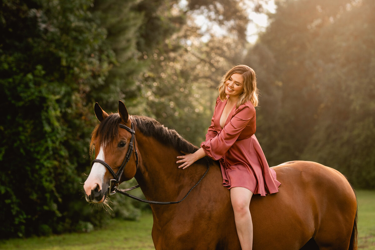 Professional horse photographer at Cavallo Farms near Tallahassee, Florida.