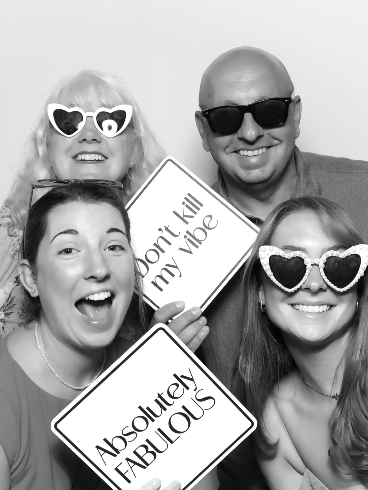 photobooth_london_essex_weddings_19