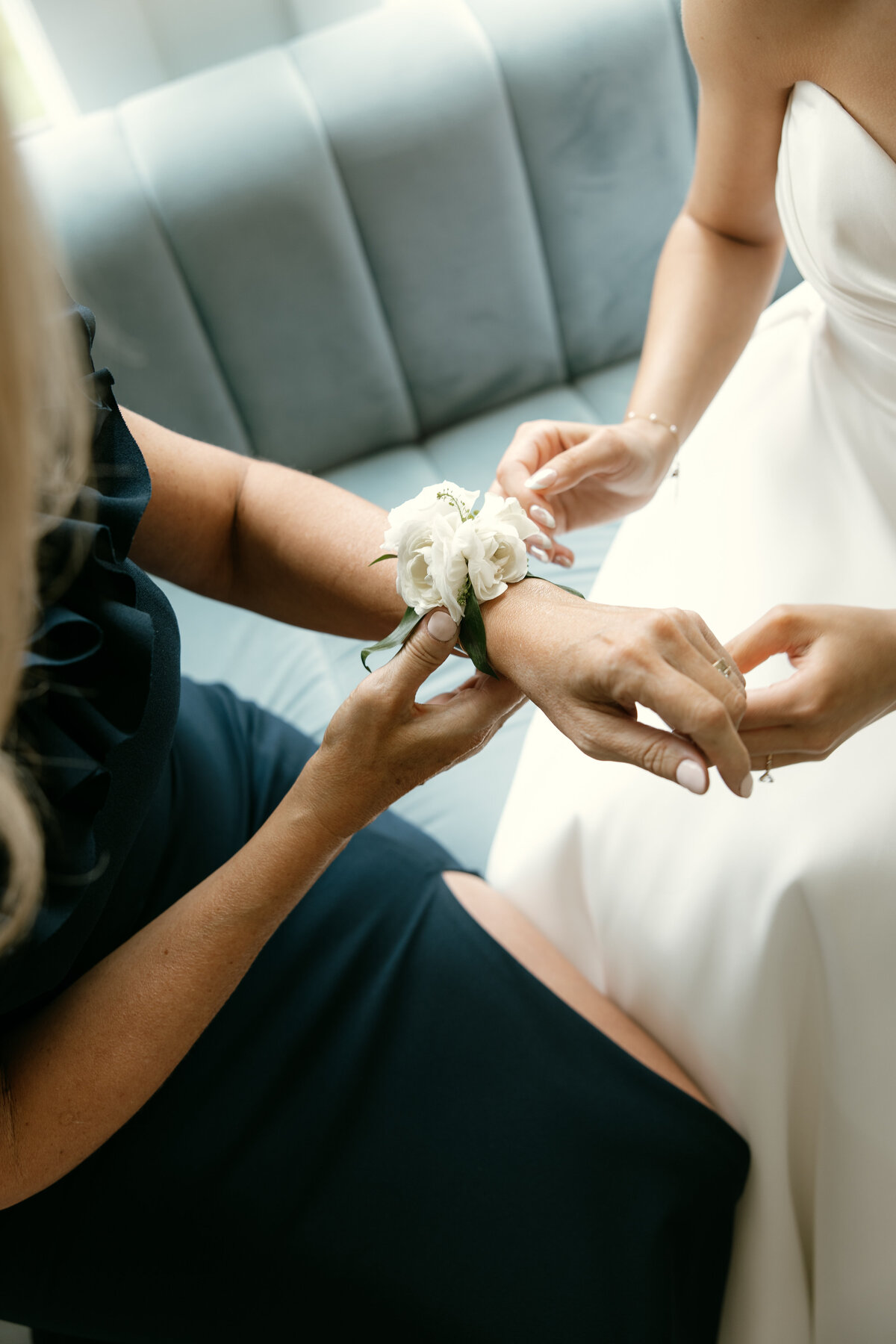 Abigail Anne Photography Colorado and Chicago Wedding and Couples Photographer — Portfolio Featured Story — Bethany and Leo's Wedding 29