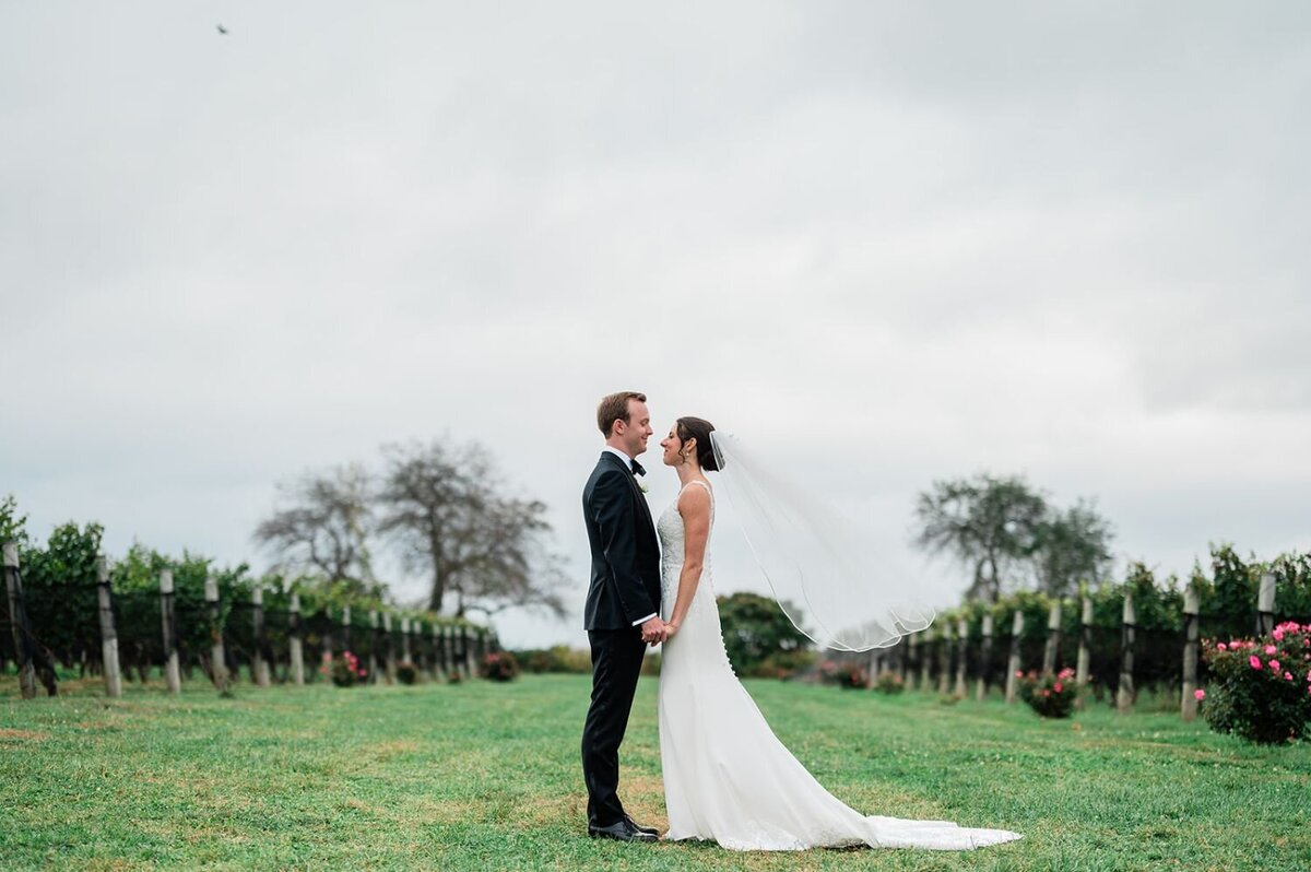 jonathan-edwards-winery-wedding-margit-anne-photography-41