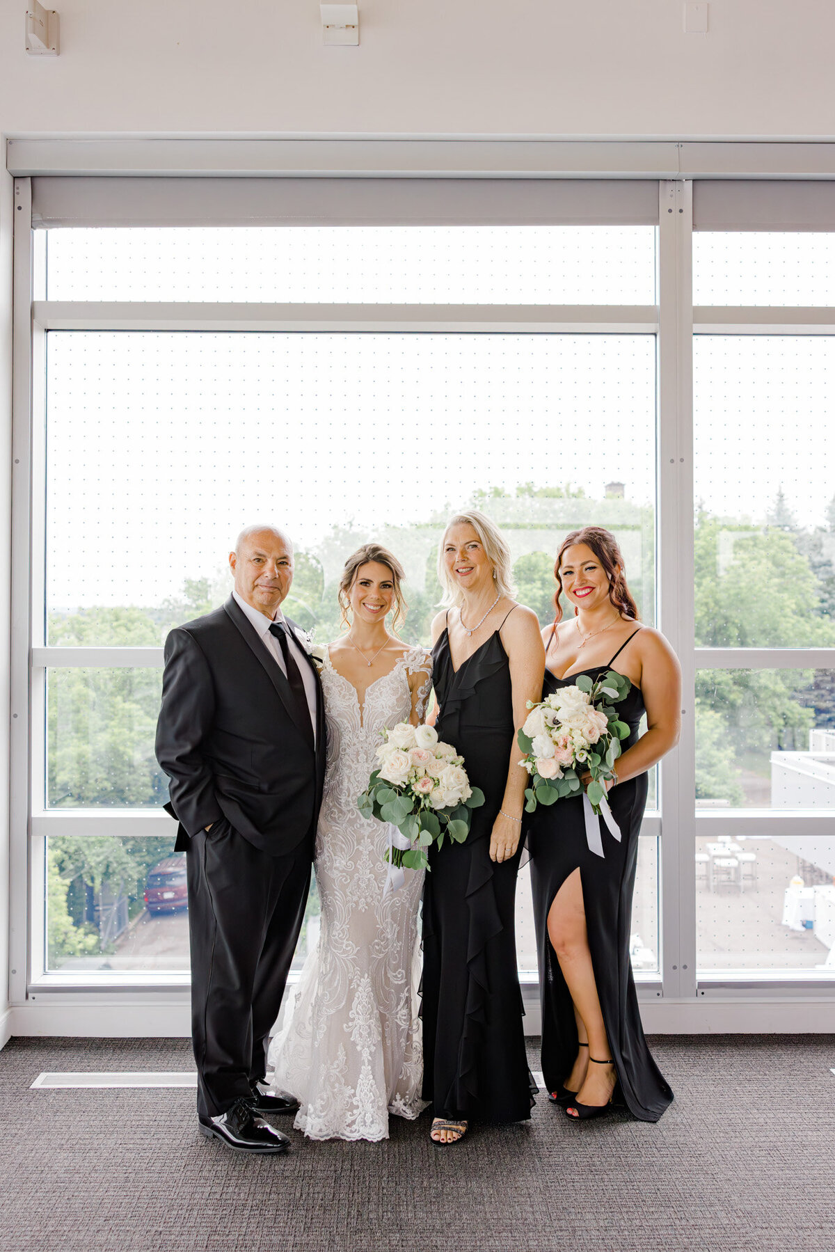 hannah-braden-ottawa-wedding-shaw-centre-2023-161