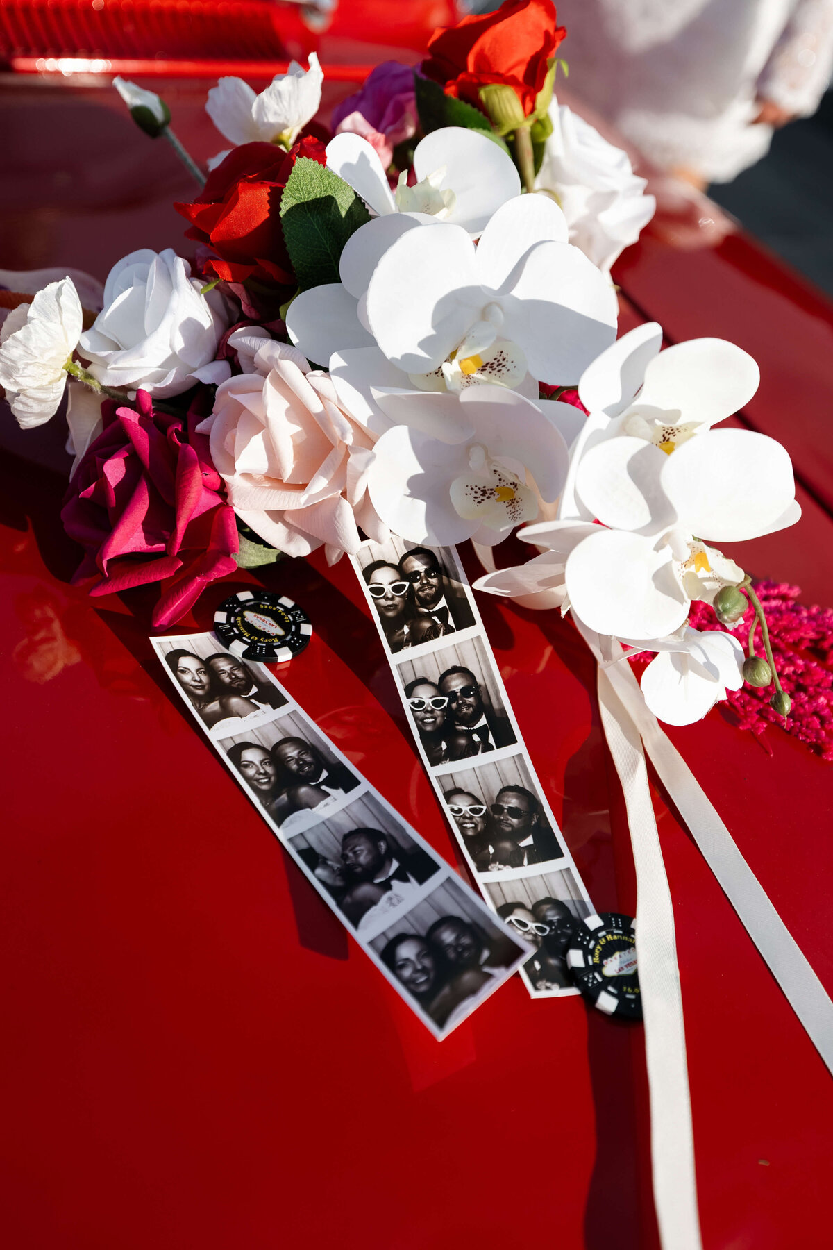 63riskyexposure_hannah-rory_las-vegas-elopement-photography