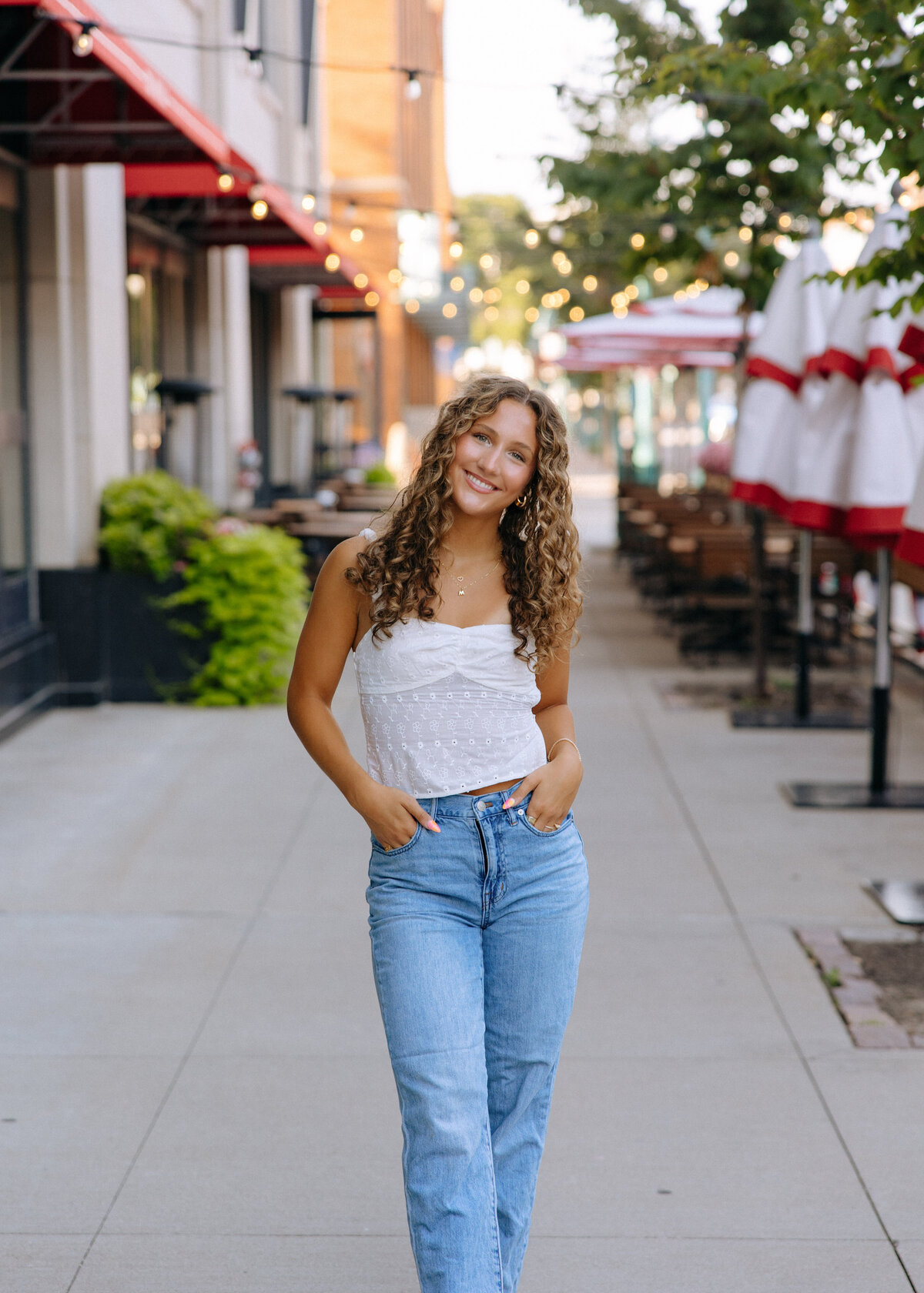 Green Bay senior portrait photographer