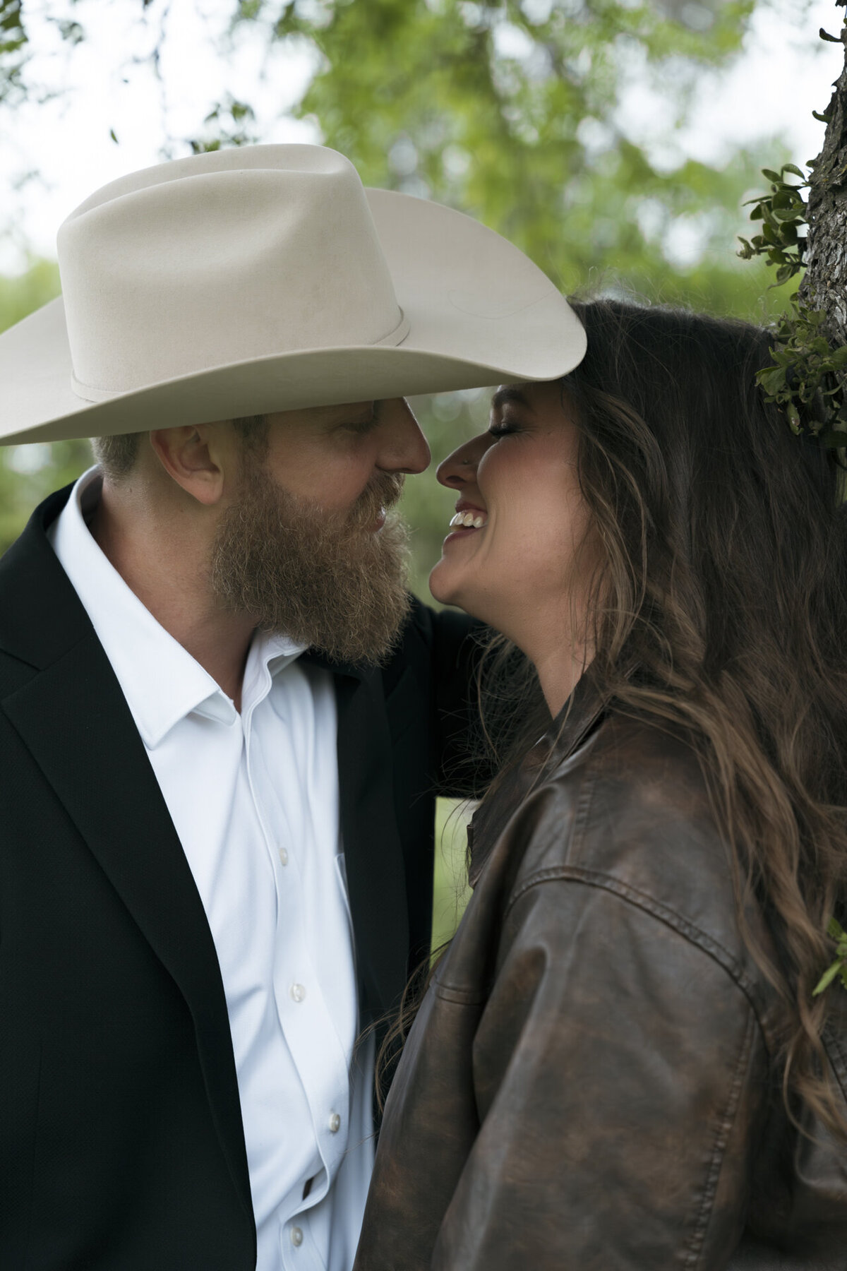 Bridal portraits outdoors in Dallas