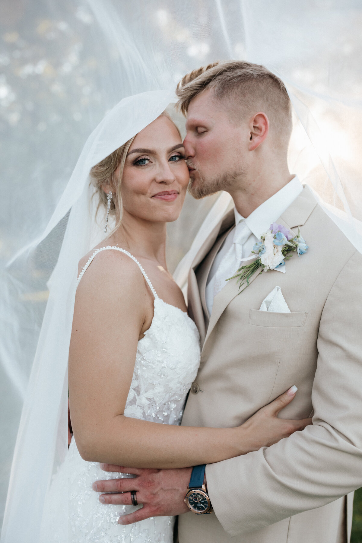 Tyrell + Danica | The Meadow Barn | Harrisburg, SD-19