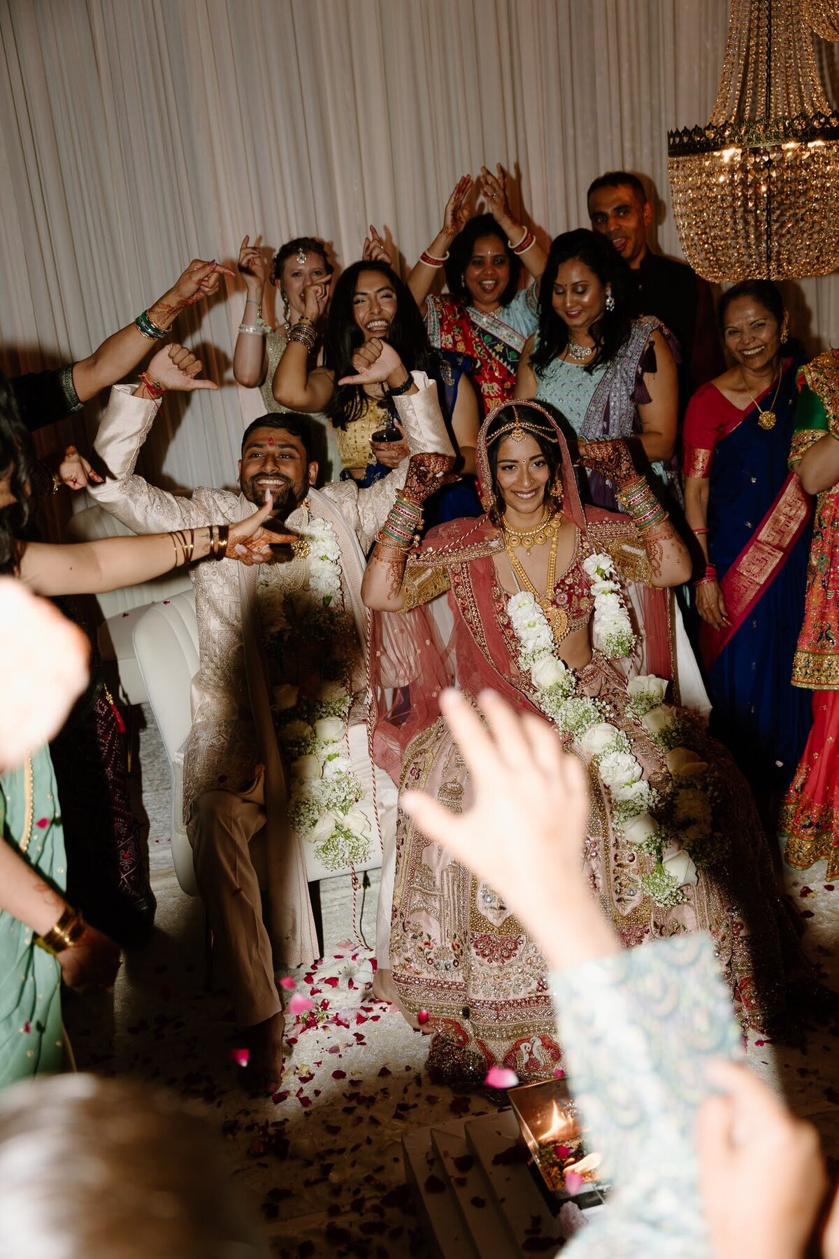Nichole-Babiez-Photography-wedding-photographer-indian-wedding-photographer-mendhi-sangeet-baraat-luxury-chicago-illinois-marriott-schaumburg-91