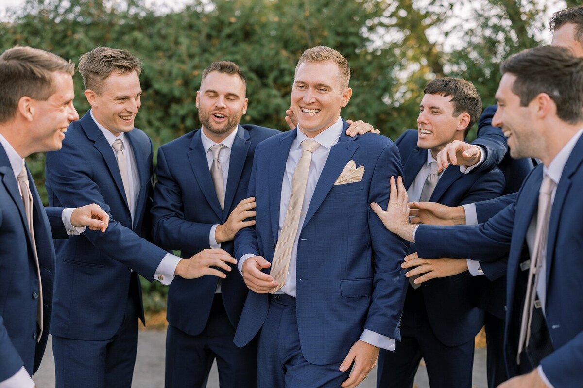elegant-royal-golf-club-wedding-27