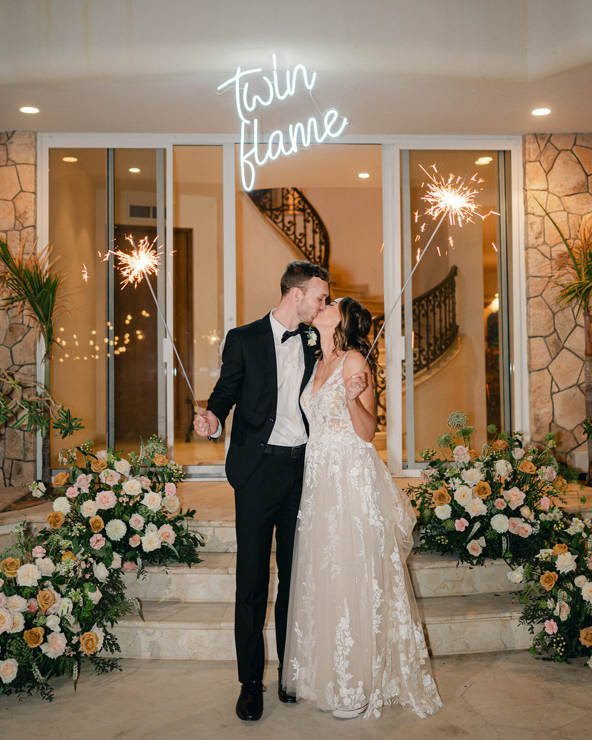 Cabo-Mexico-Wedding-Shannon-Michael-Sarah Woods Photography-1080