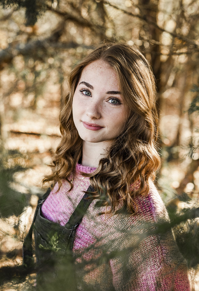 Piper at Family Farm - Senior Photography - Lydia McRae Photography -16