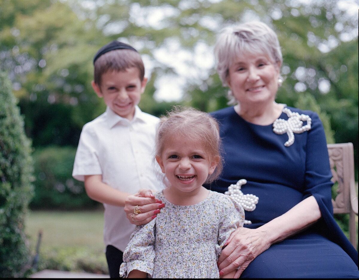 family event photographer, intimate event photographer, family photographer, analog photographer long island ny, long beach ny family photographer