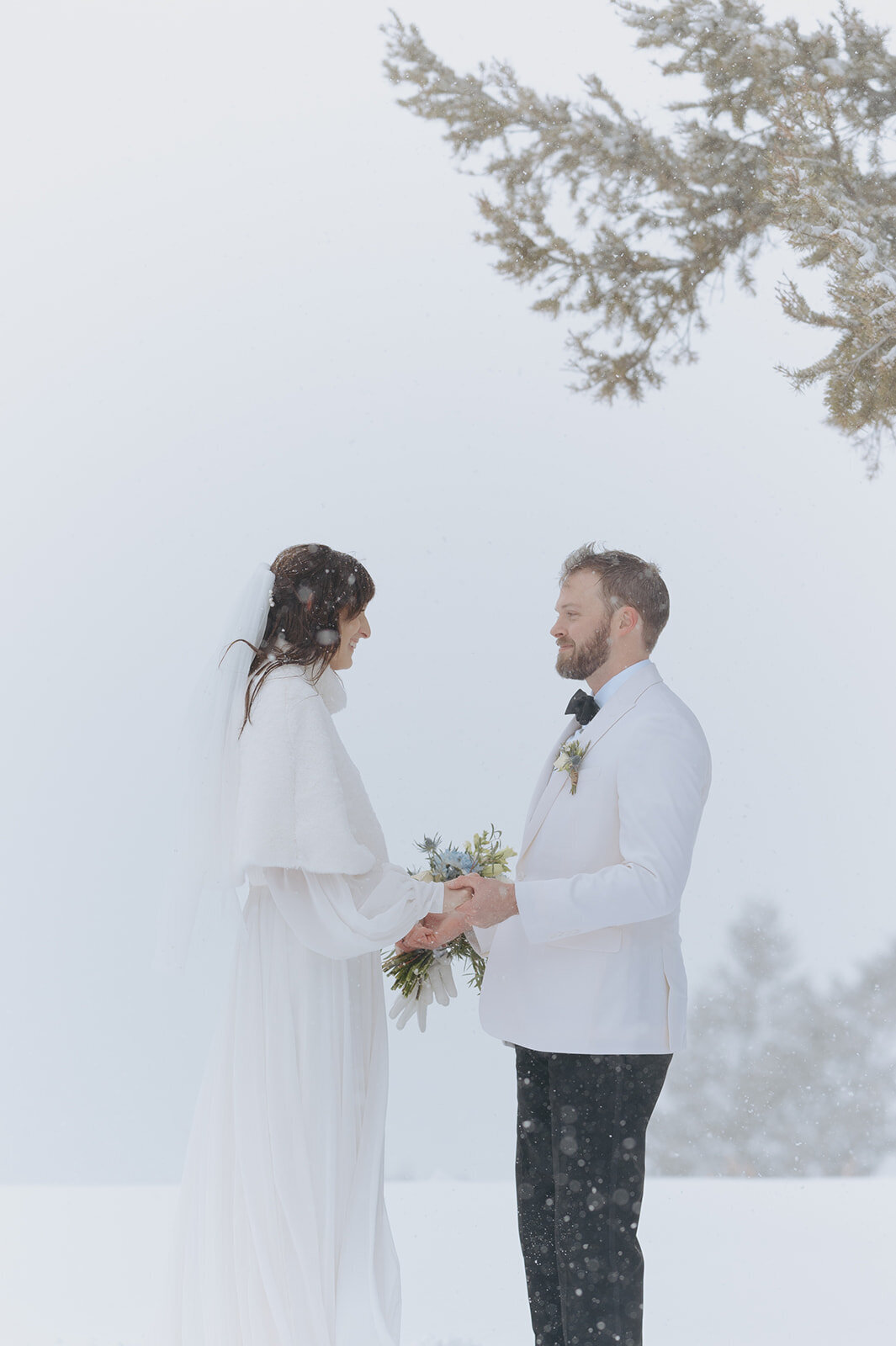 Winter-Elopement-B-T-193