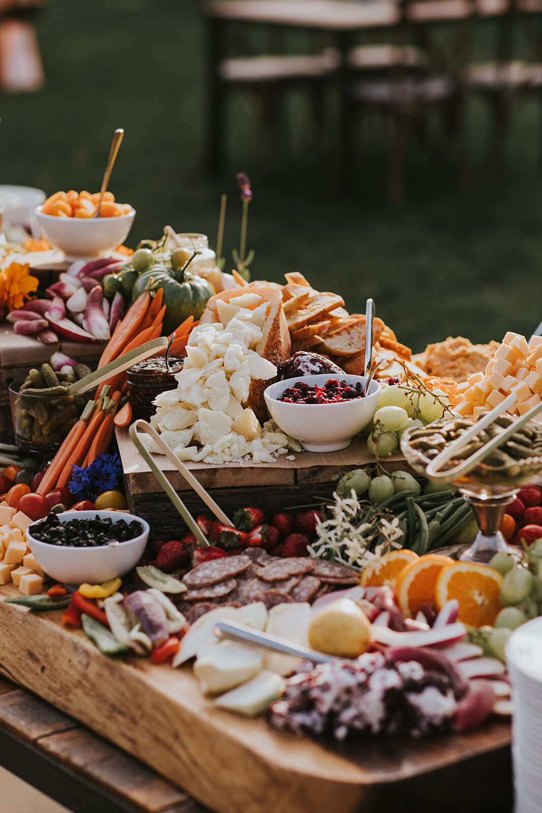 cocktail-hour-food-cedar-lakes