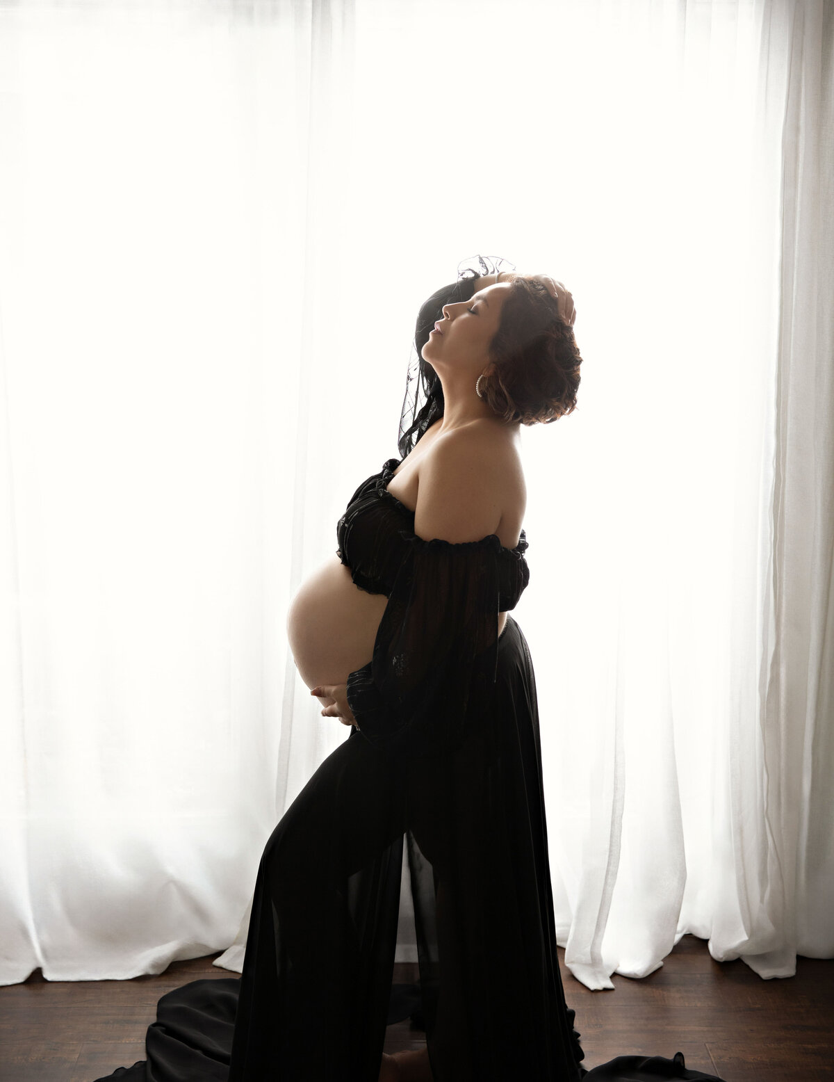 maternity photography session photo shoot modern best san antonio texas photograhers client closet 