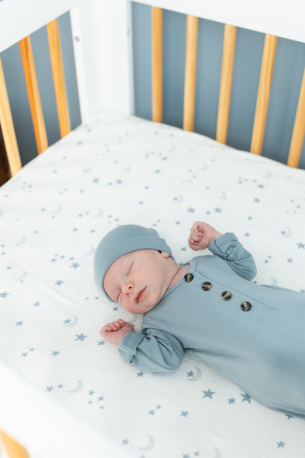 Detroit Newborn Photography Savvy Shoots