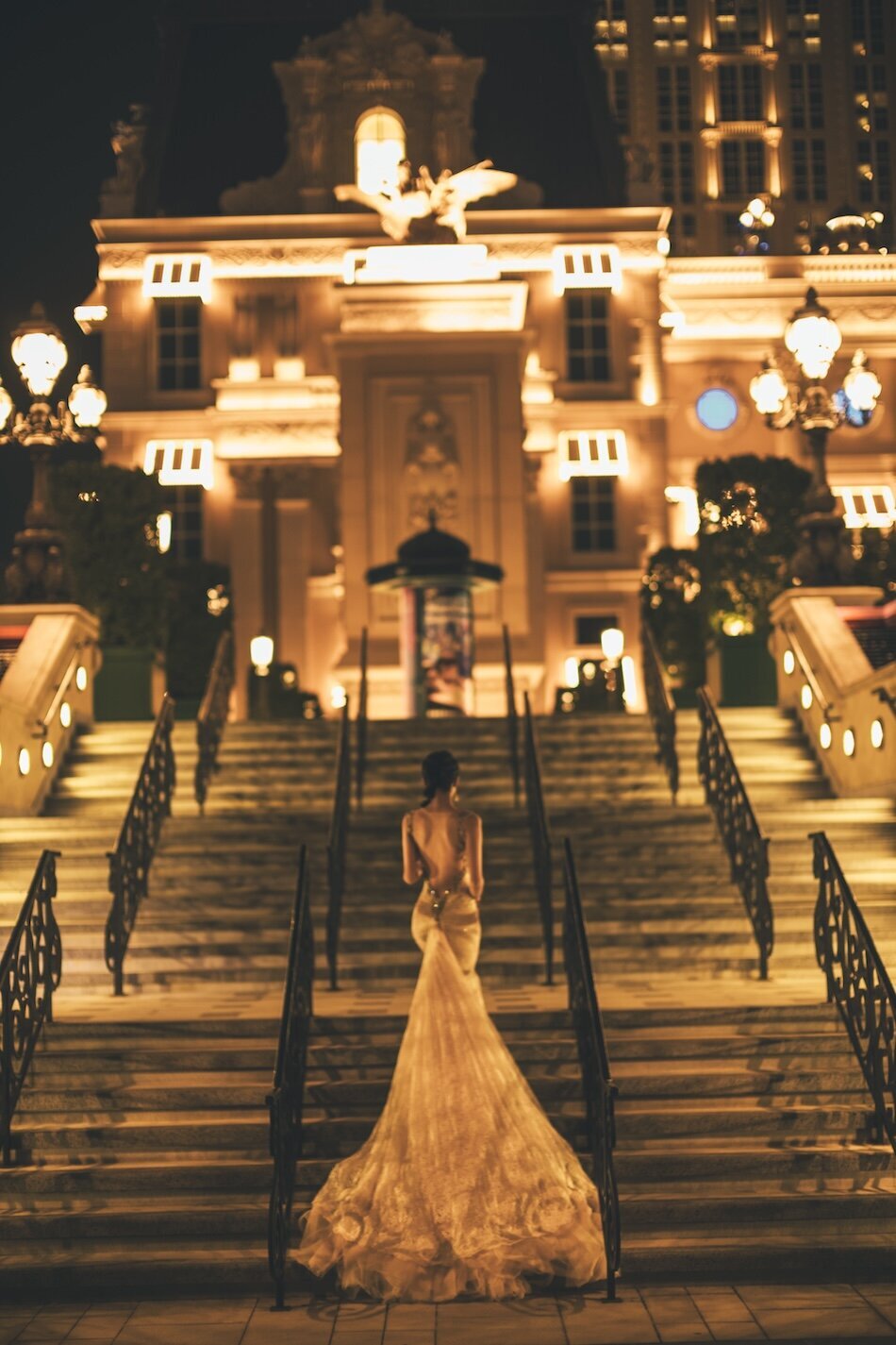 Pre-wedding photoshoot. The Londoner, Macau. Reem Acra - Breakfast at Tiffany’s.