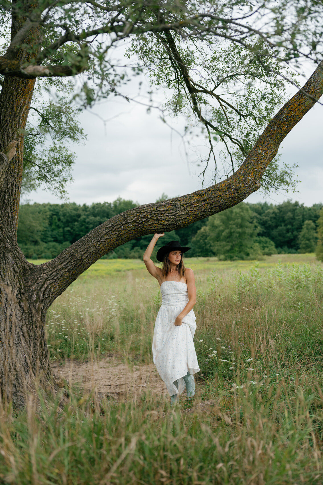 Brand-Design-for-Kayla-Raquel-Photo-18
