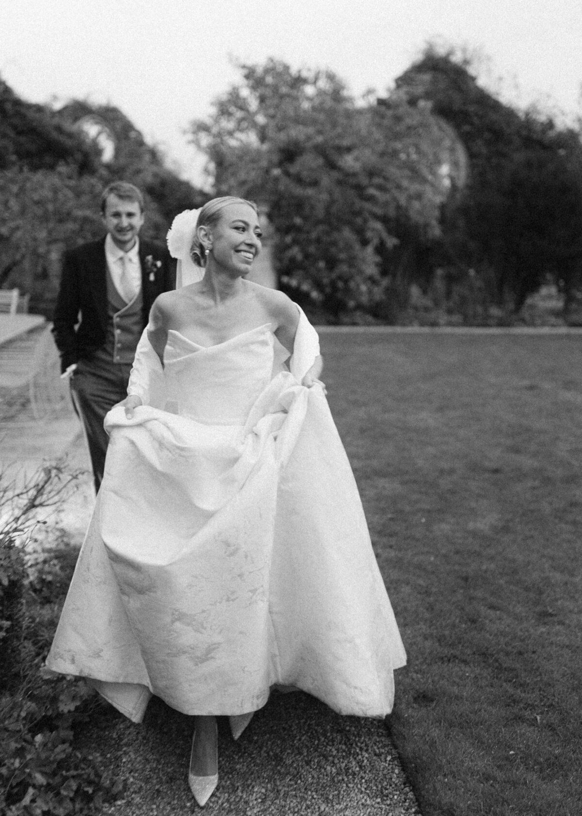 chloe-lowe-wedding-euridge-manor-vivienne-westwood-black-white
